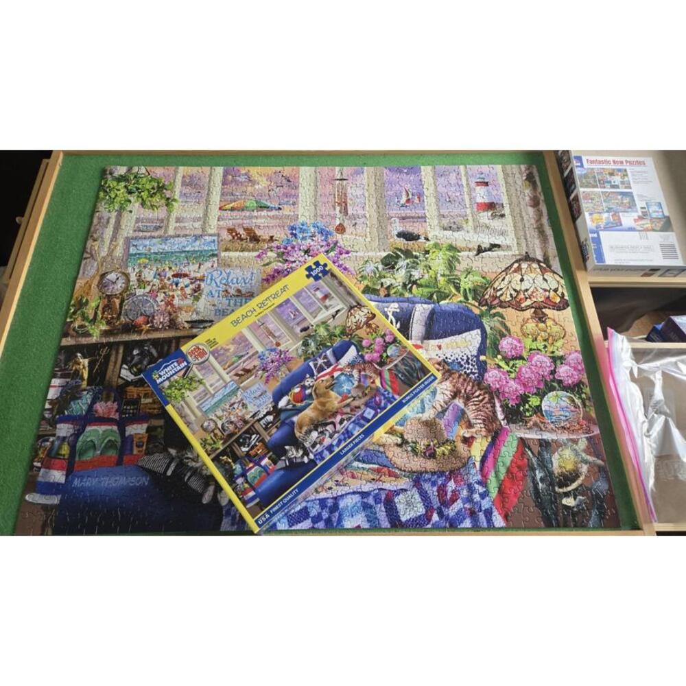 White Mountain 1000 Piece Puzzle - Beach Retreat - COMPLETE! 1k Seek & Find !